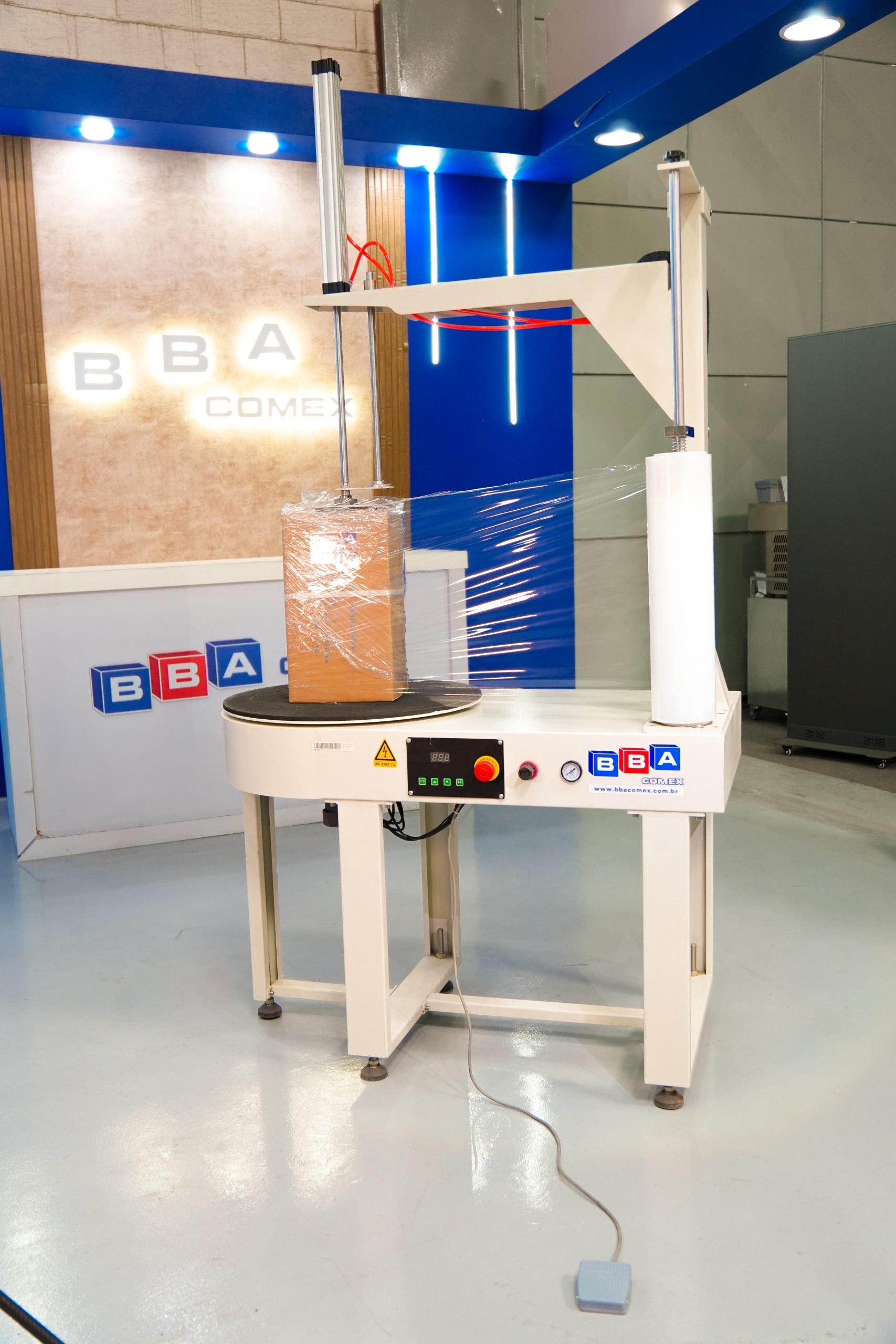 Envolvedora de Bancada